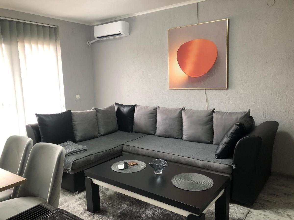 Centre Apartment بريليب المظهر الخارجي الصورة